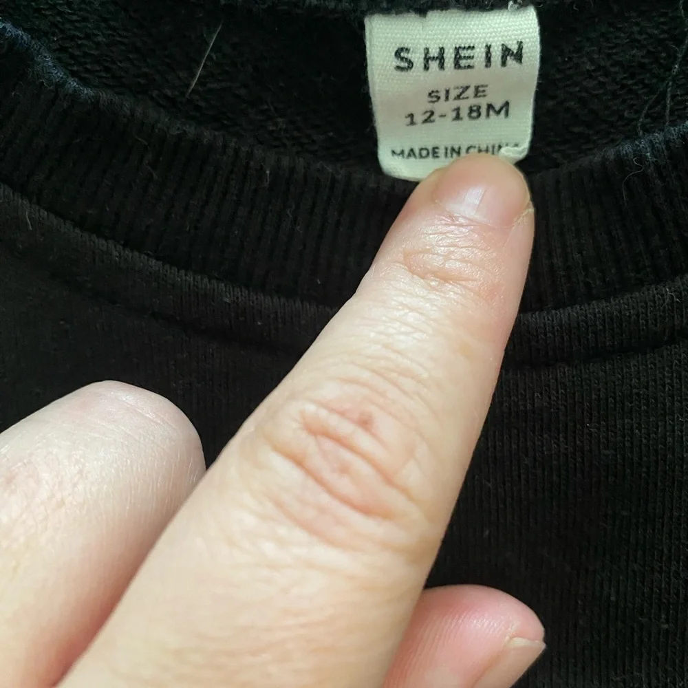 SHEIN Black and Tan Cozy Bear Patch Sweatshirt
